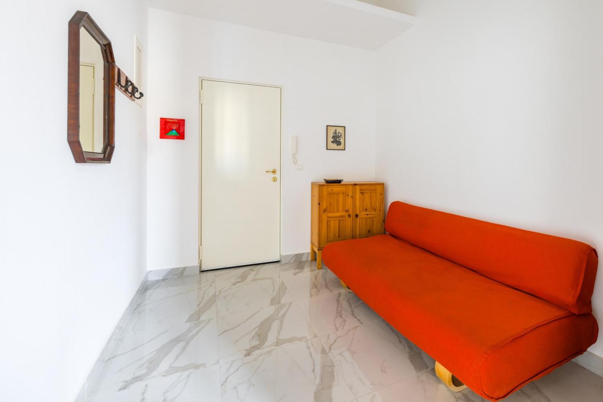 شقة Carrozzieri Nest At Historical Center نابولي المظهر الخارجي الصورة